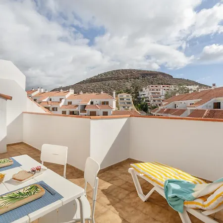 Holiday home Atico Cardon